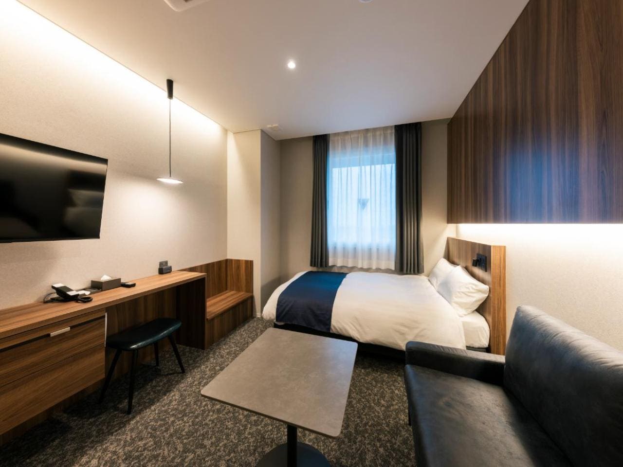 セミダブルルーム