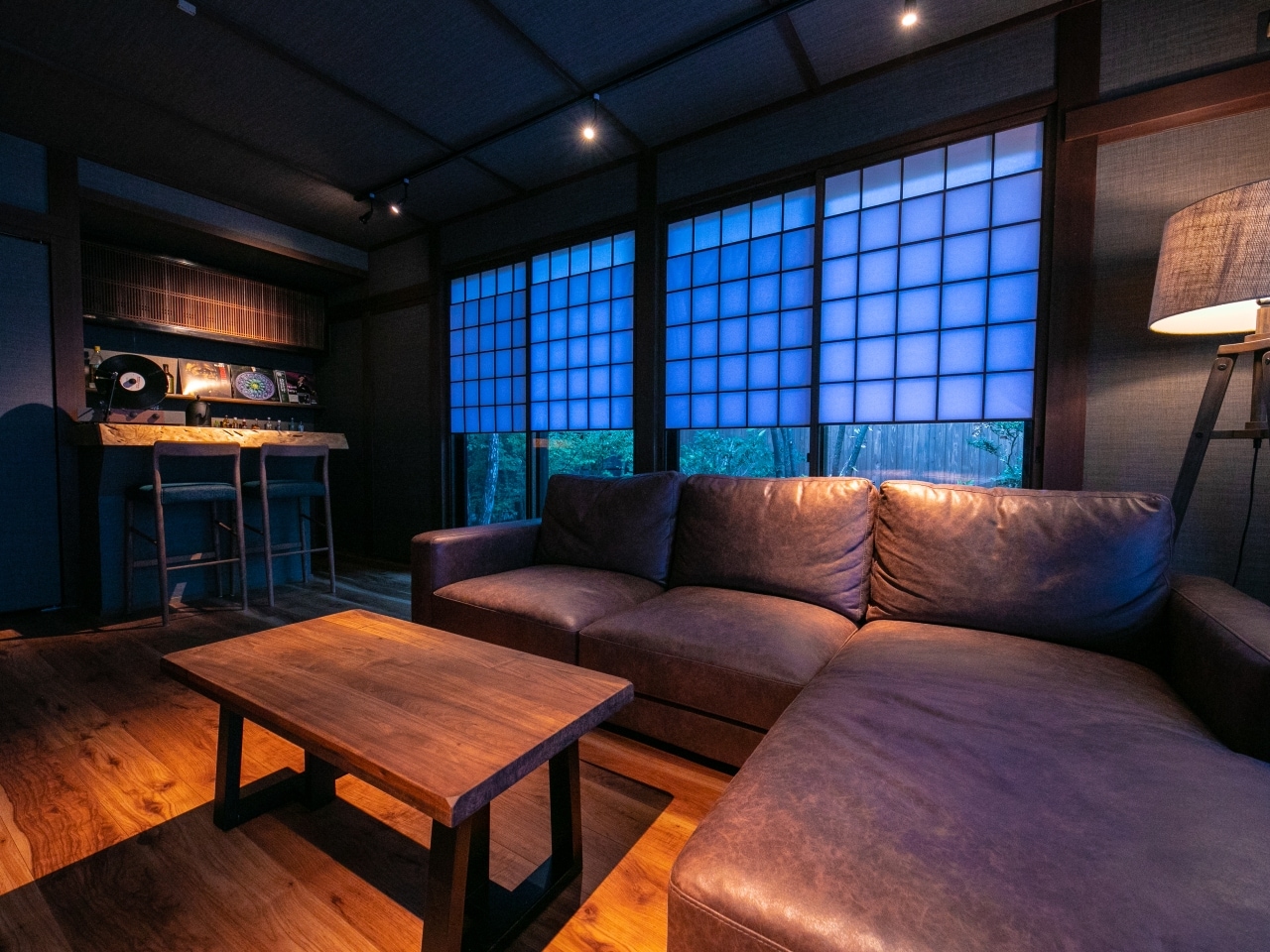 スイート83平米（定員：2～6名）