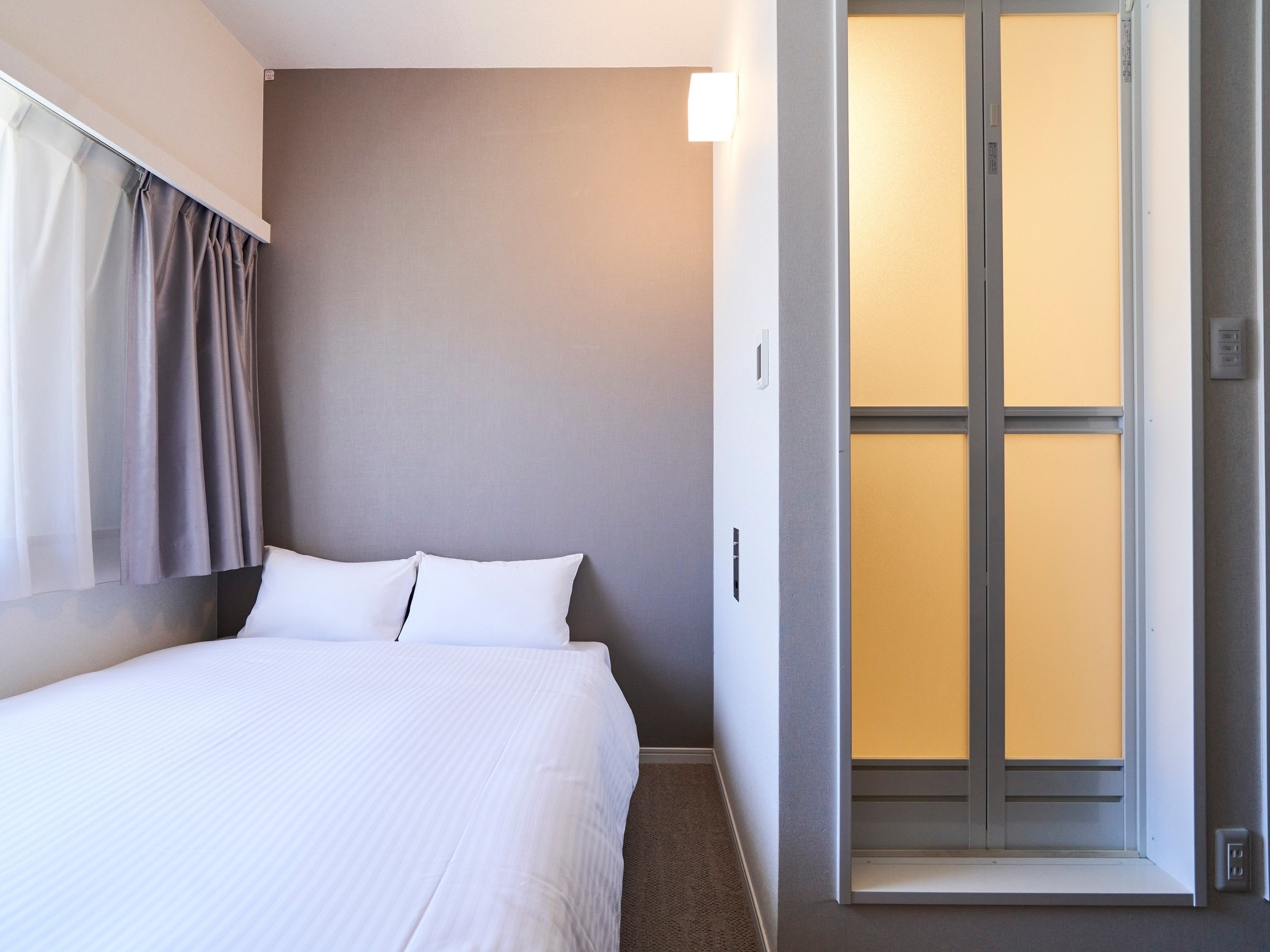 シングルルーム（シャワールーム）