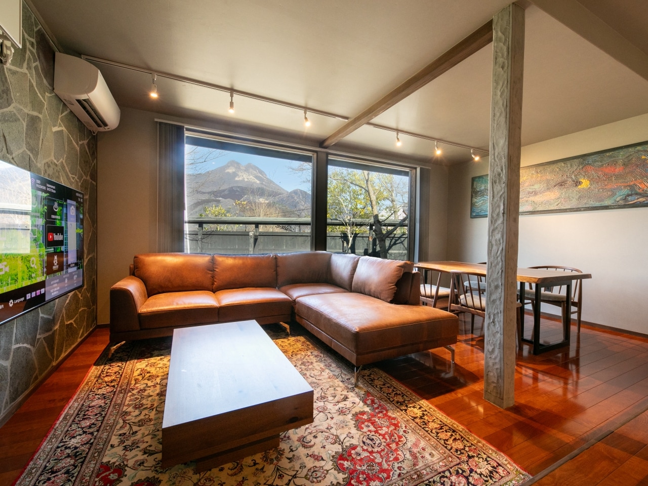 ジュニアスイート65平米（定員：2～4名）