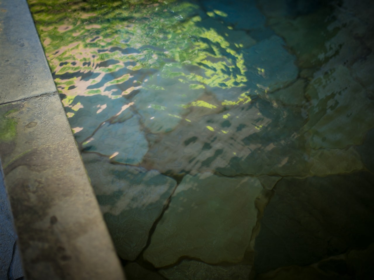 美肌の湯・美人の湯