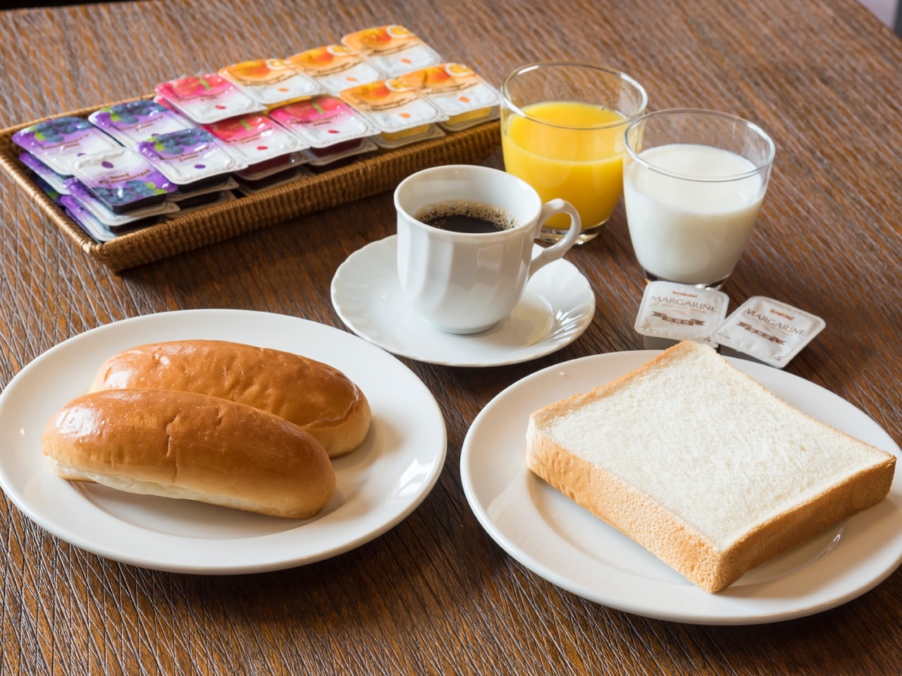 無料朝軽食付き
