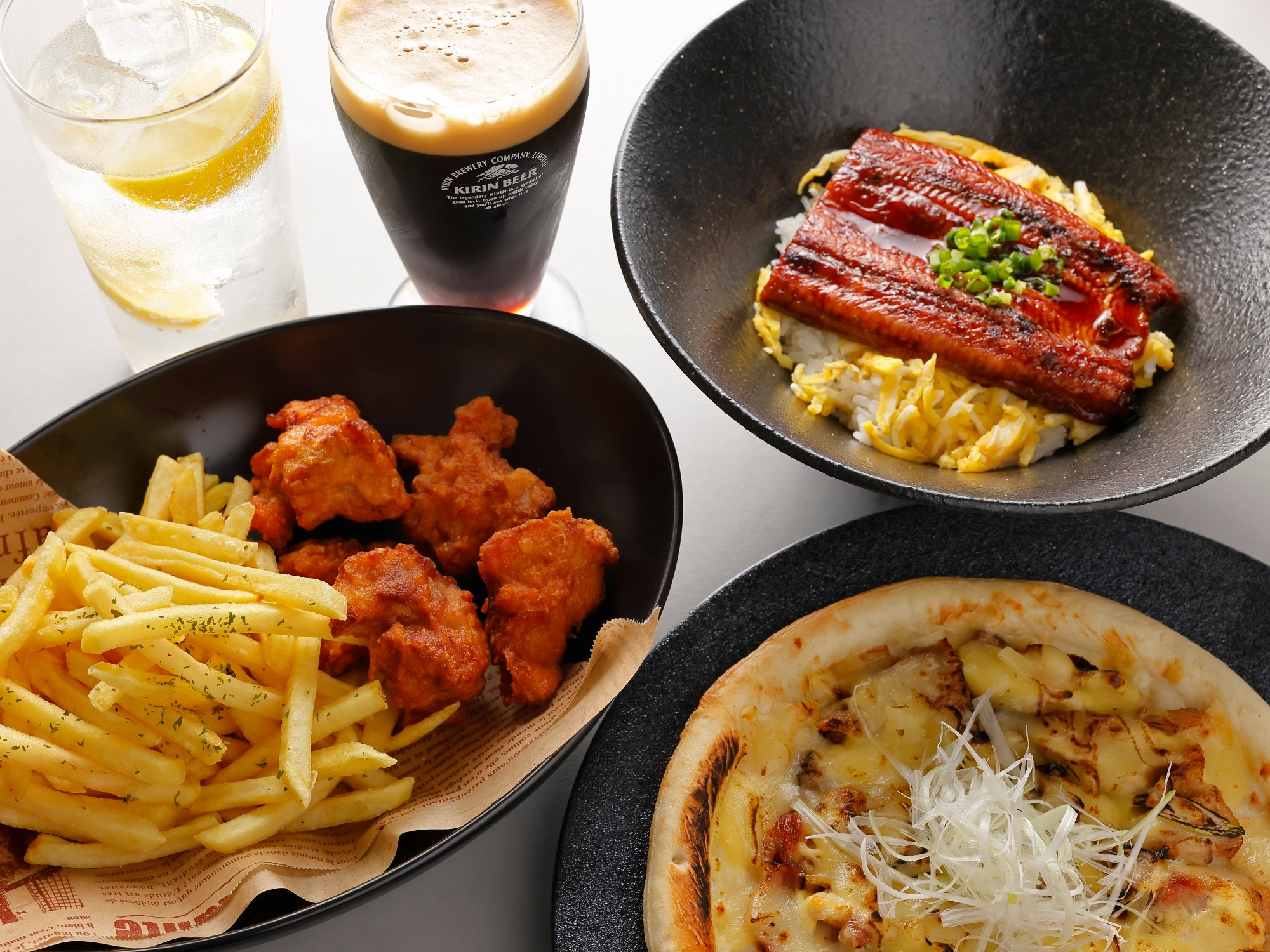 【ルームサービス】小腹を満たすメニューからがっつり飯まで豊富にラインナップ