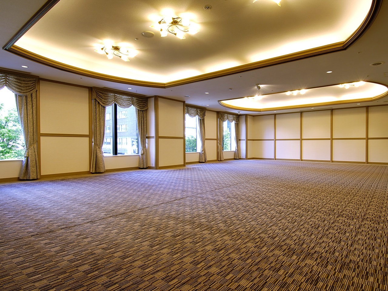 コンベンションホール
