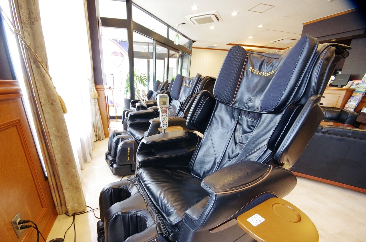 マッサージチェア利用無料