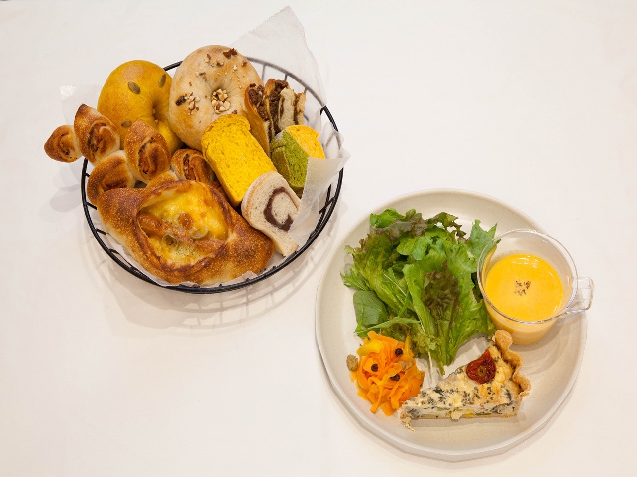 大人気♪ベーカリー「ecru」の朝食はこだわりの焼き立てパンがお召し上がり頂けます♪