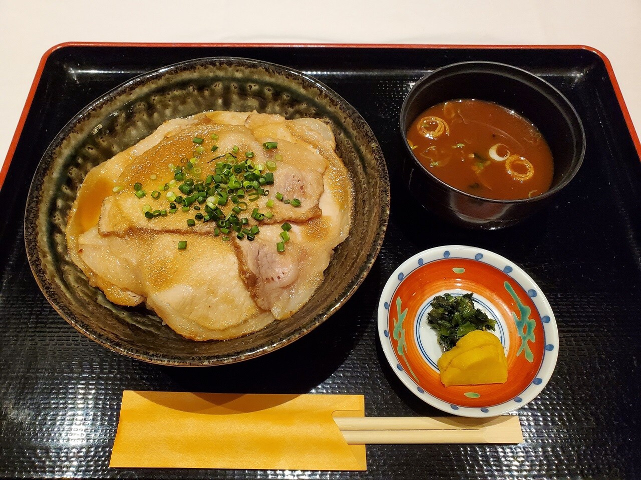 地産地消 上州麦豚丼