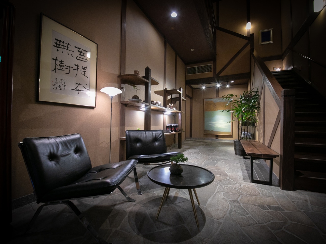 フロント・ロビー