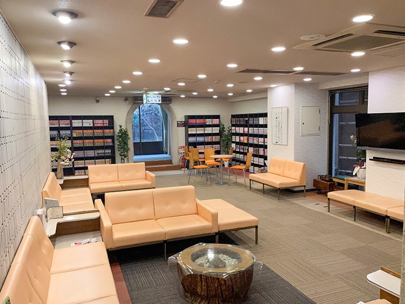 フロントロビー