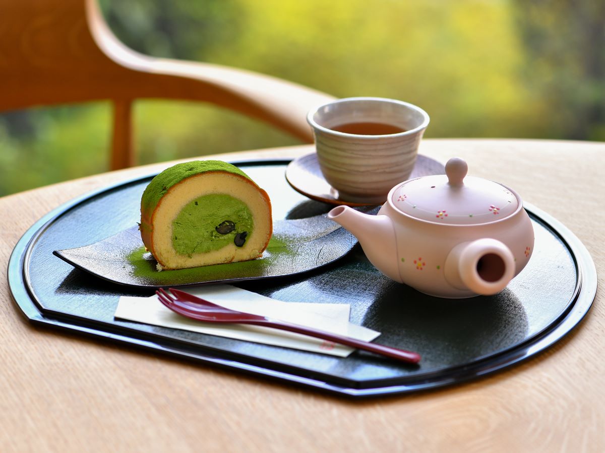 宇治抹茶ロールケーキセット