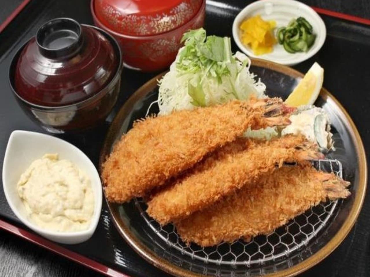 漣(さざなみ)名物 開き海老フライ(昼)