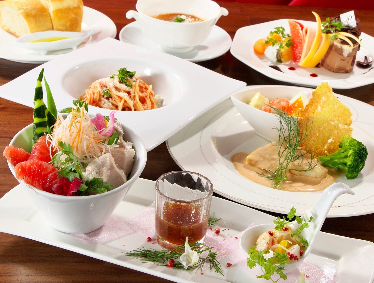 コース料理イメージ