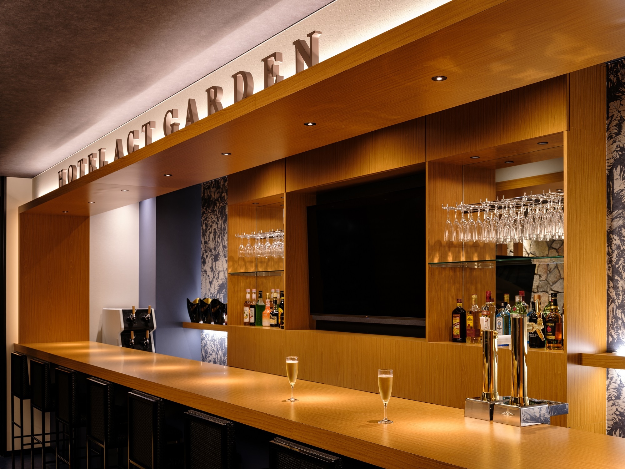 Bar②