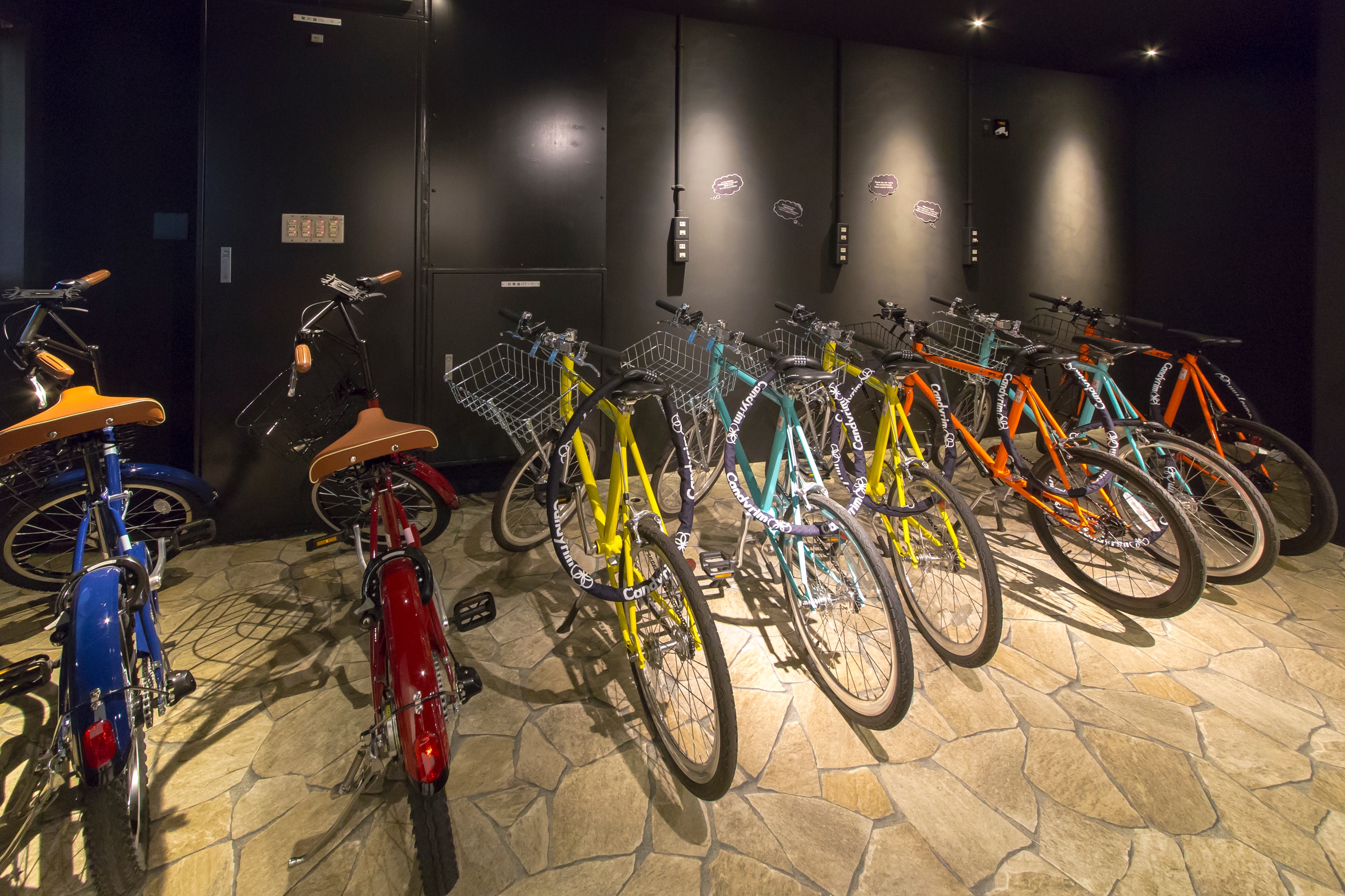 1F 自転車置き場