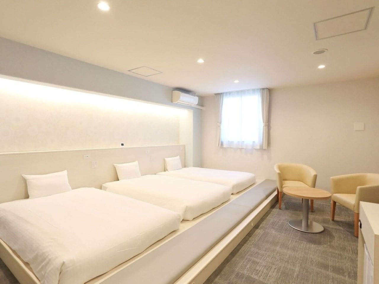 ファミリールーム（ローベッドタイプ）