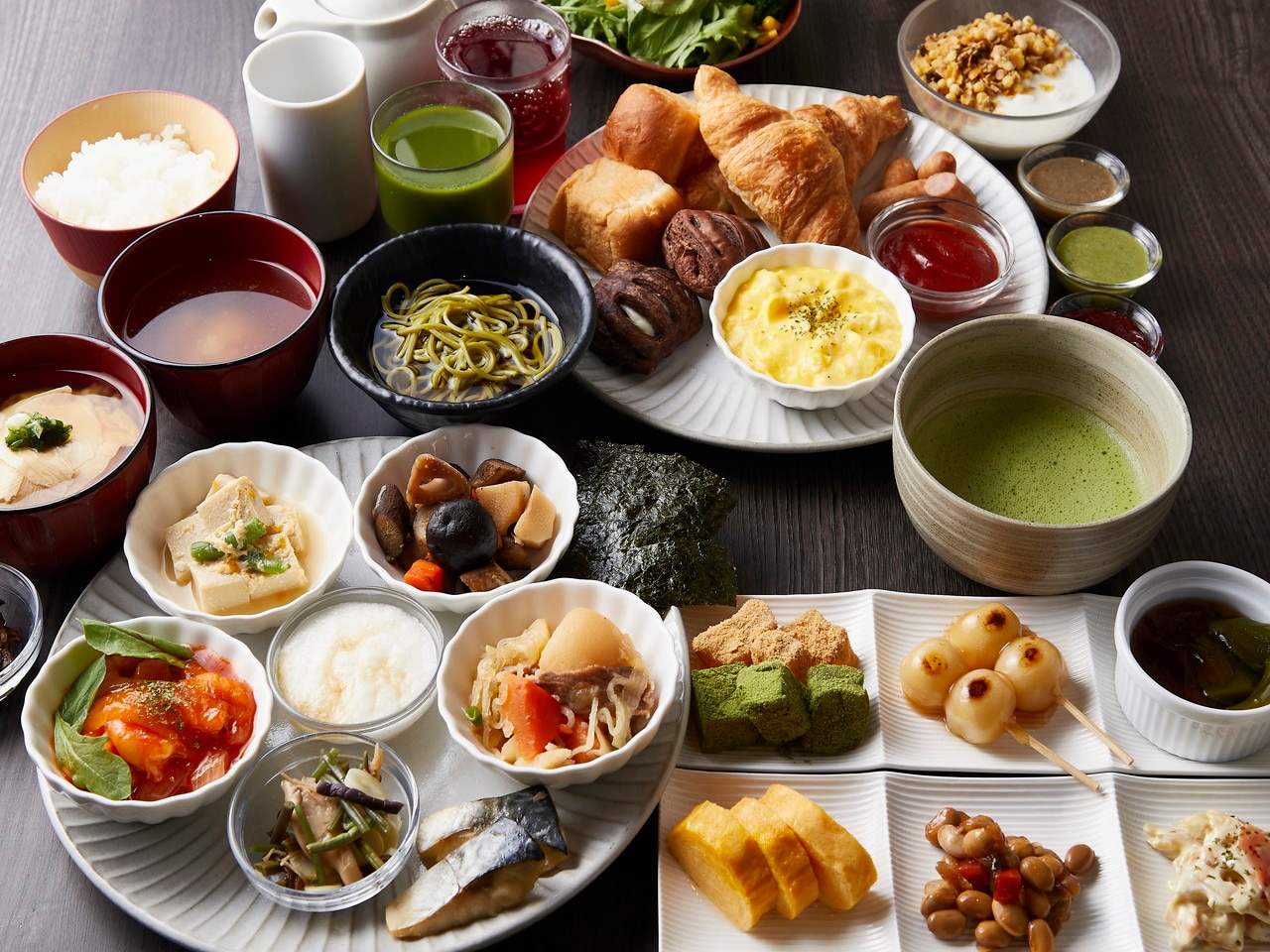 朝食ビュッフェ