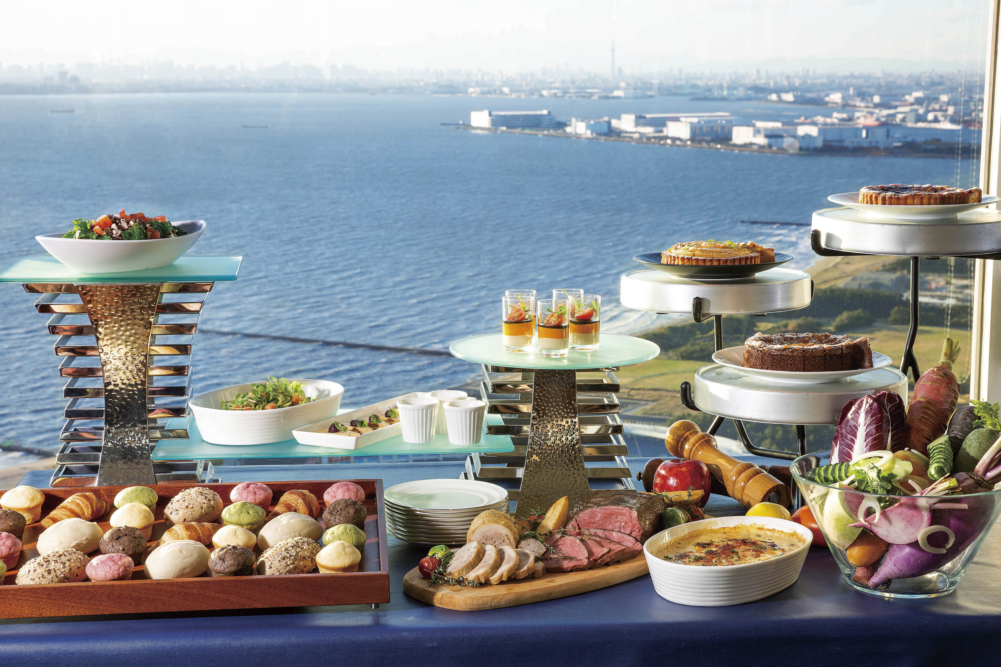 ダイニング＆バー スカイクルーズマクハリサムネイル画像