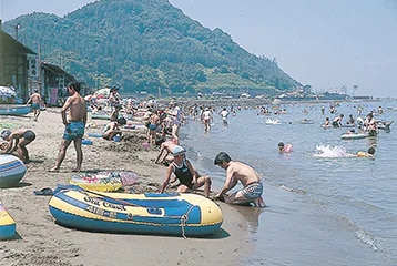 谷浜海水浴場画像