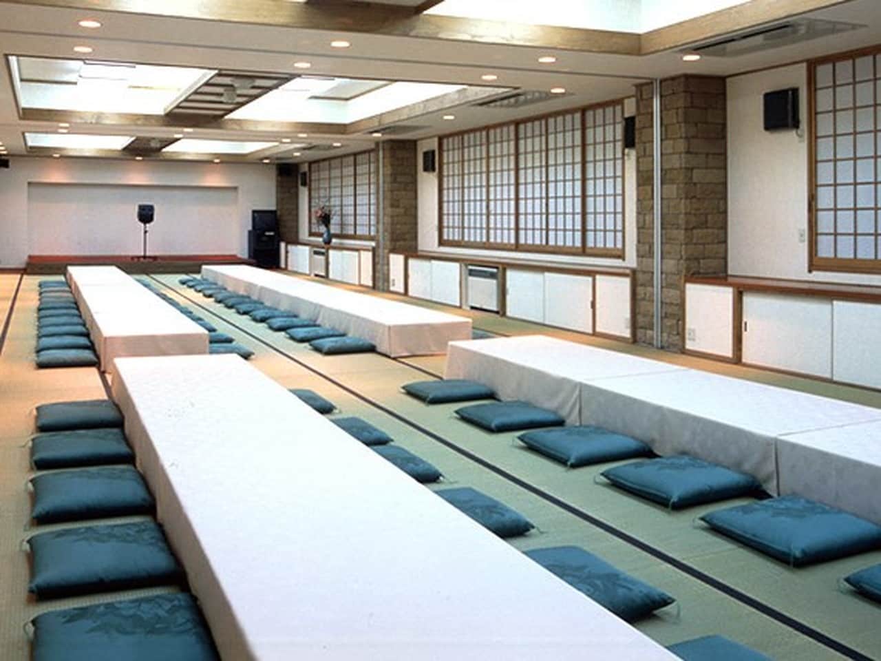 宴会場「扇の間」