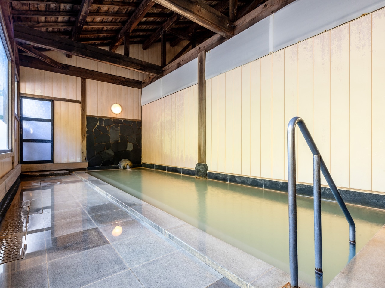 殿方大浴場「塩殿の湯」