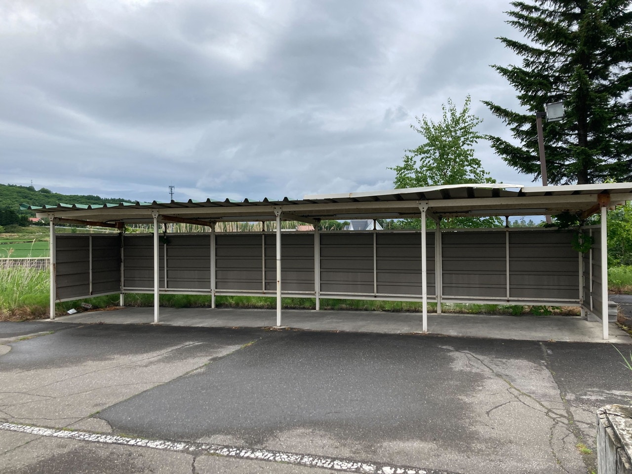 屋根付き駐輪場