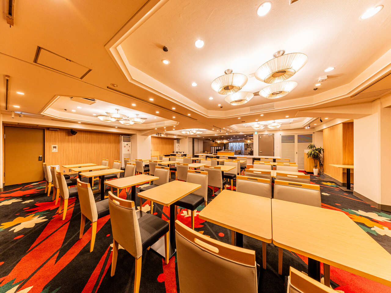 朝食会場