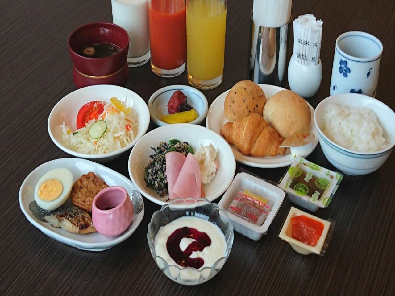 朝食のご案内
