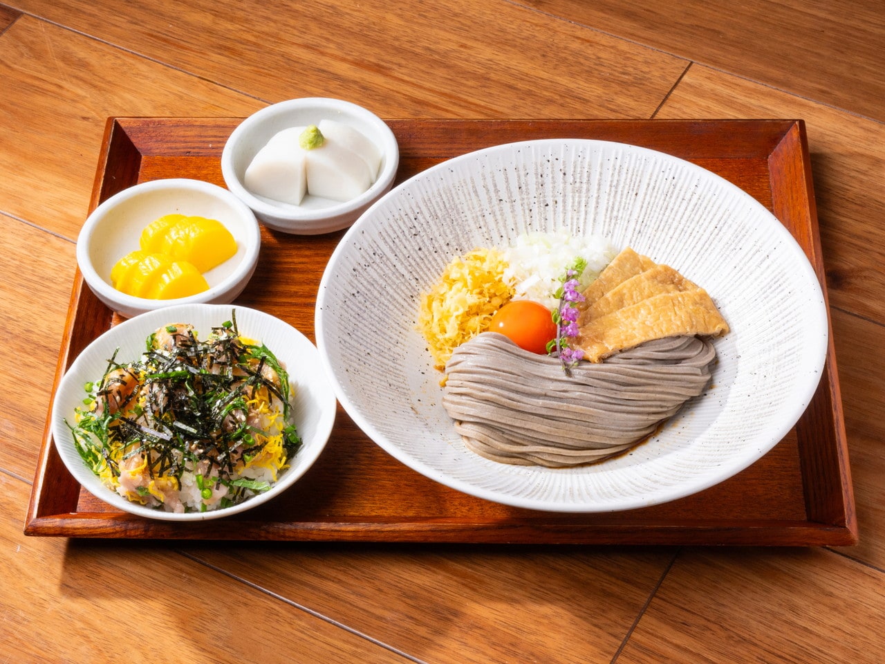 蕎麦セット【蕎麦(温又は冷)、「山幸」のミニネギトロ丼又はミニサーモン丼】