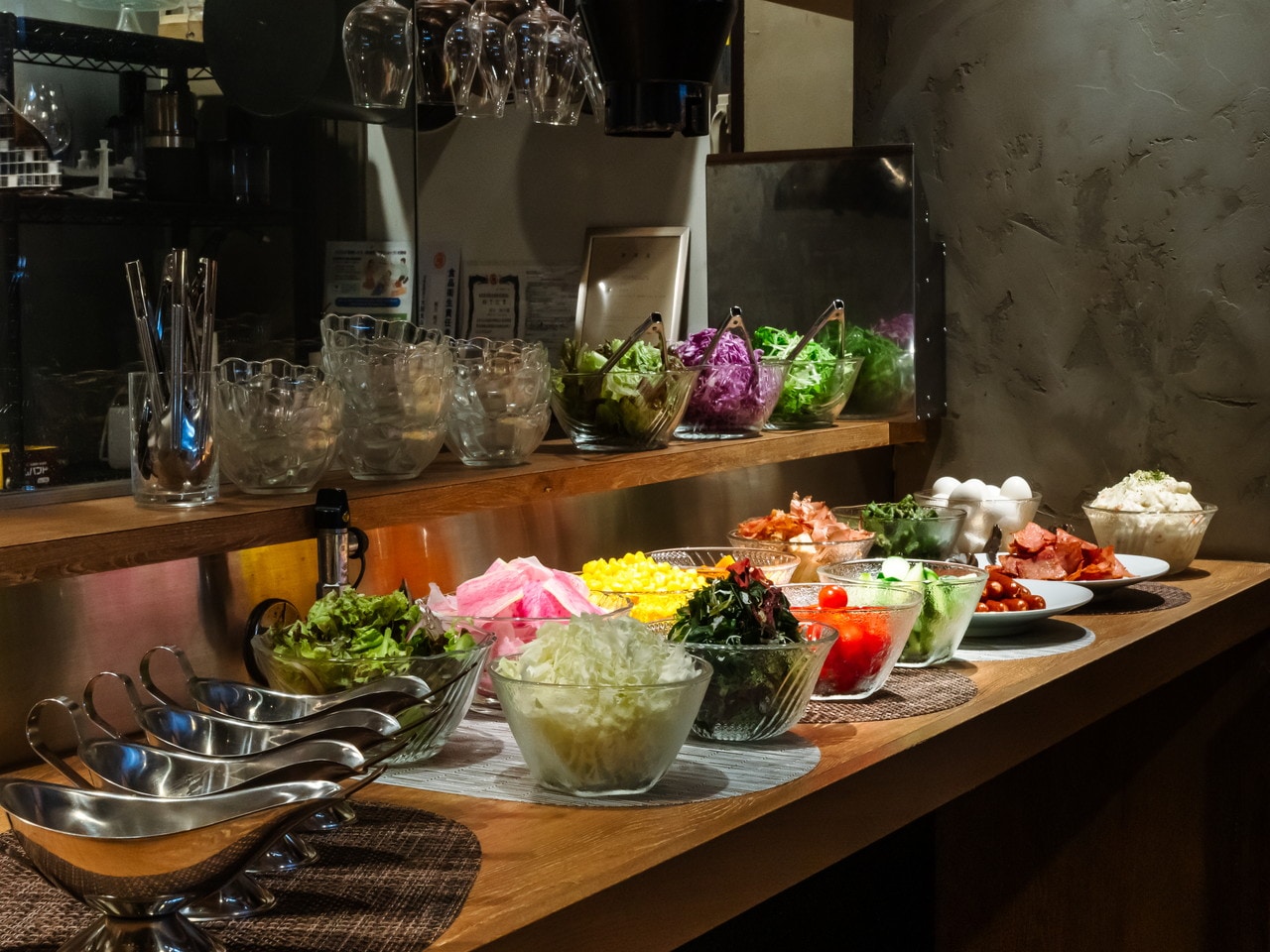■サラダ＆お惣菜バー