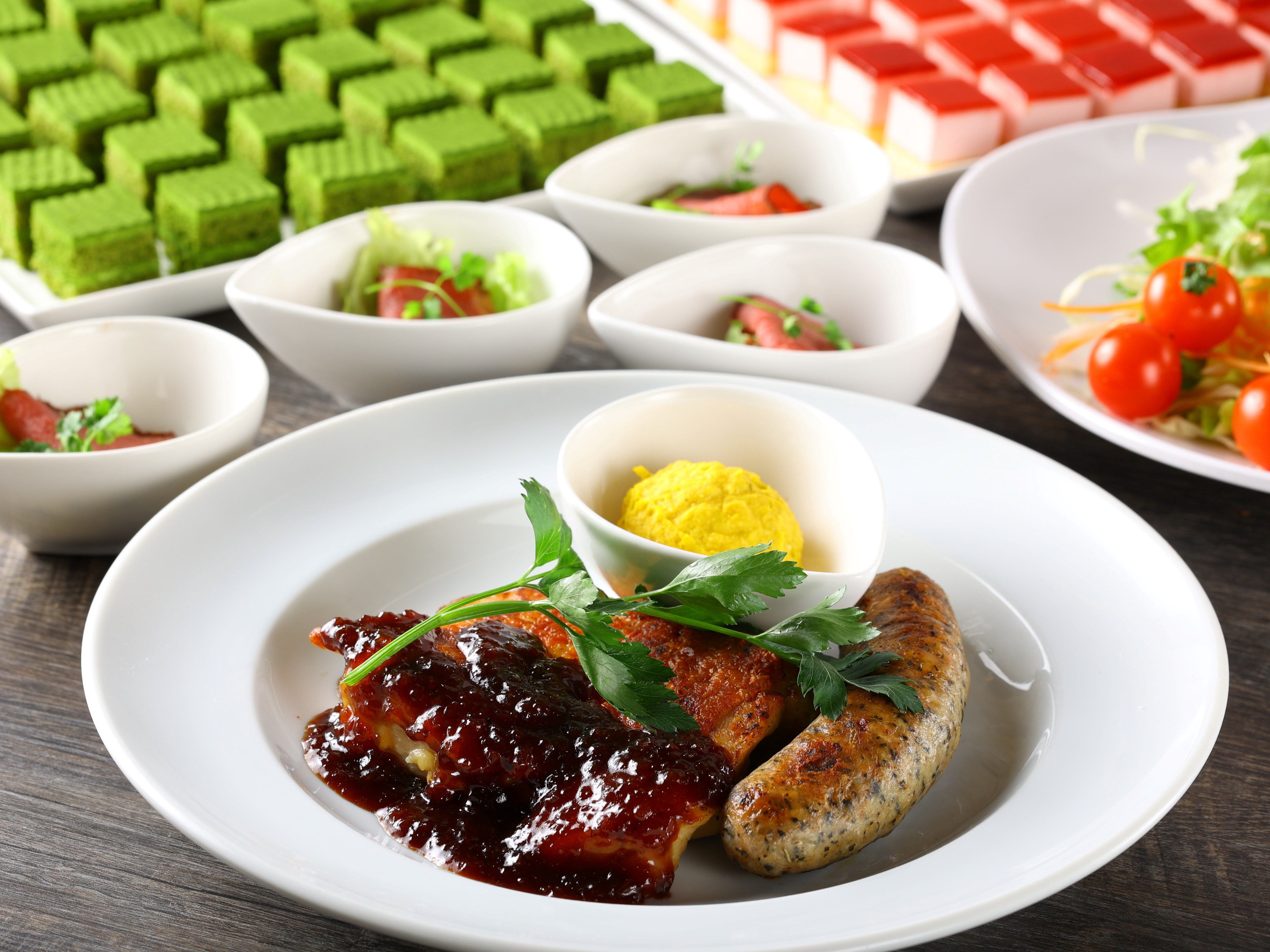 信州の食材、旬の食材を活かした料理が好評です。