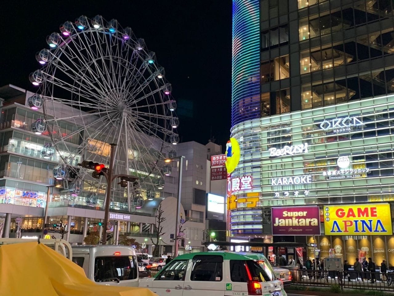 栄駅1番出口から徒歩3分