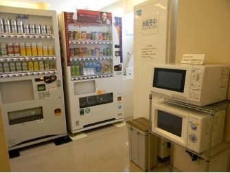 電子レンジ・自販機