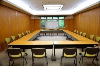 【会議室】