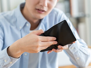 出張費の立替がきつい！