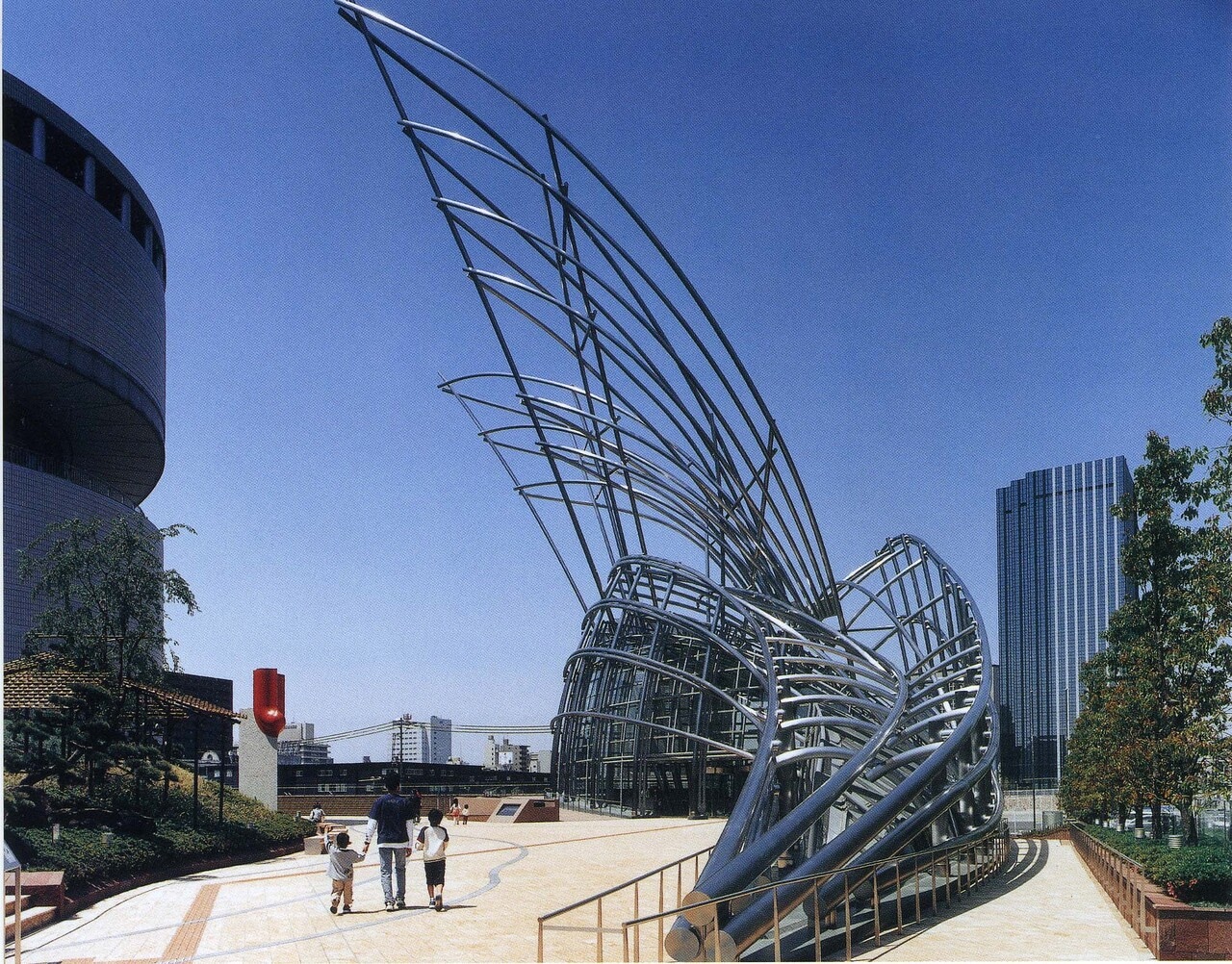 大阪国立美術館画像