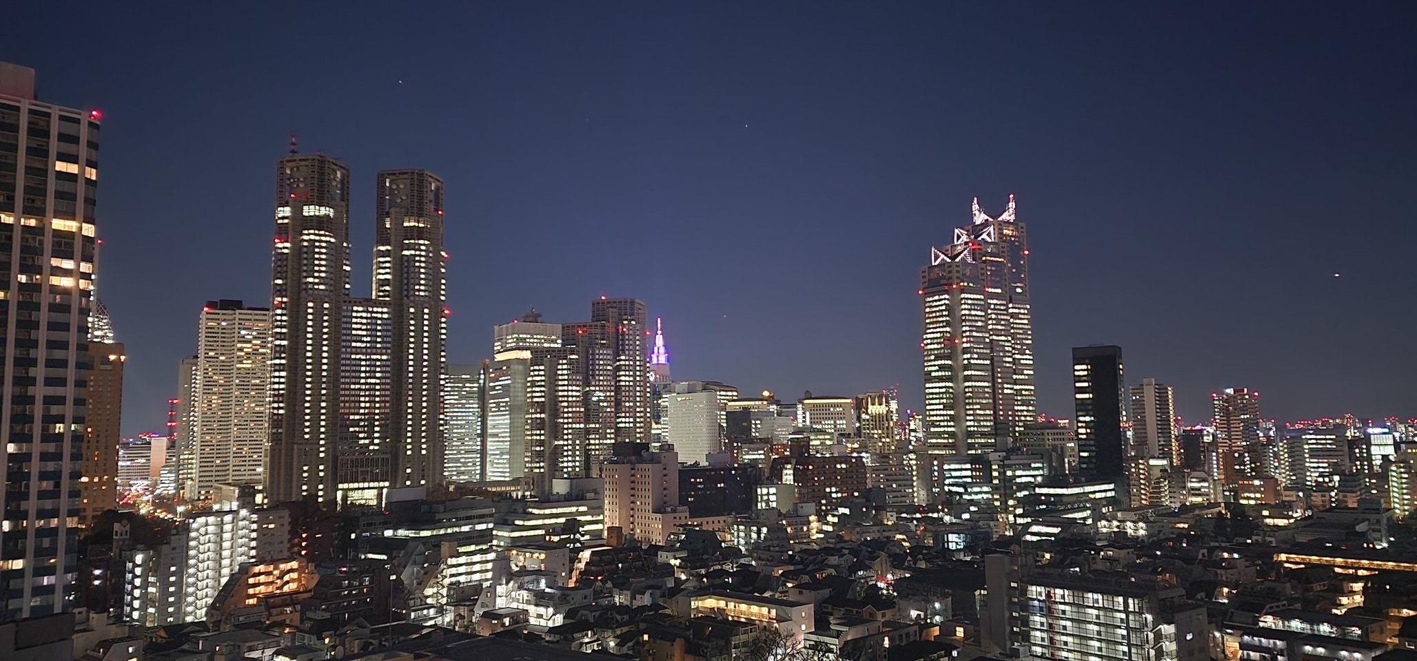 アパホテル屋上からの景色（夜景）画像