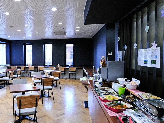 朝食会場