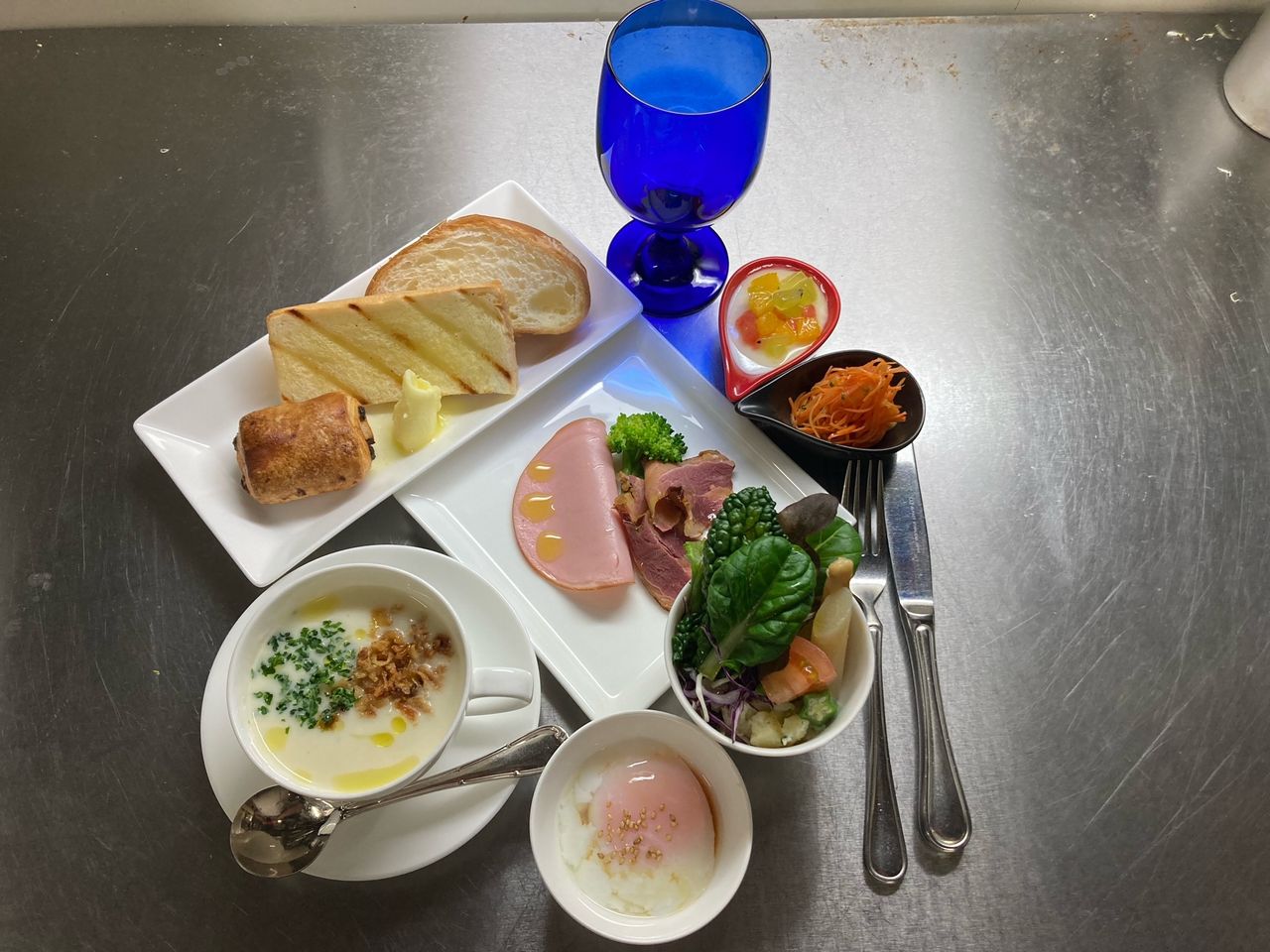 おまかせ朝食