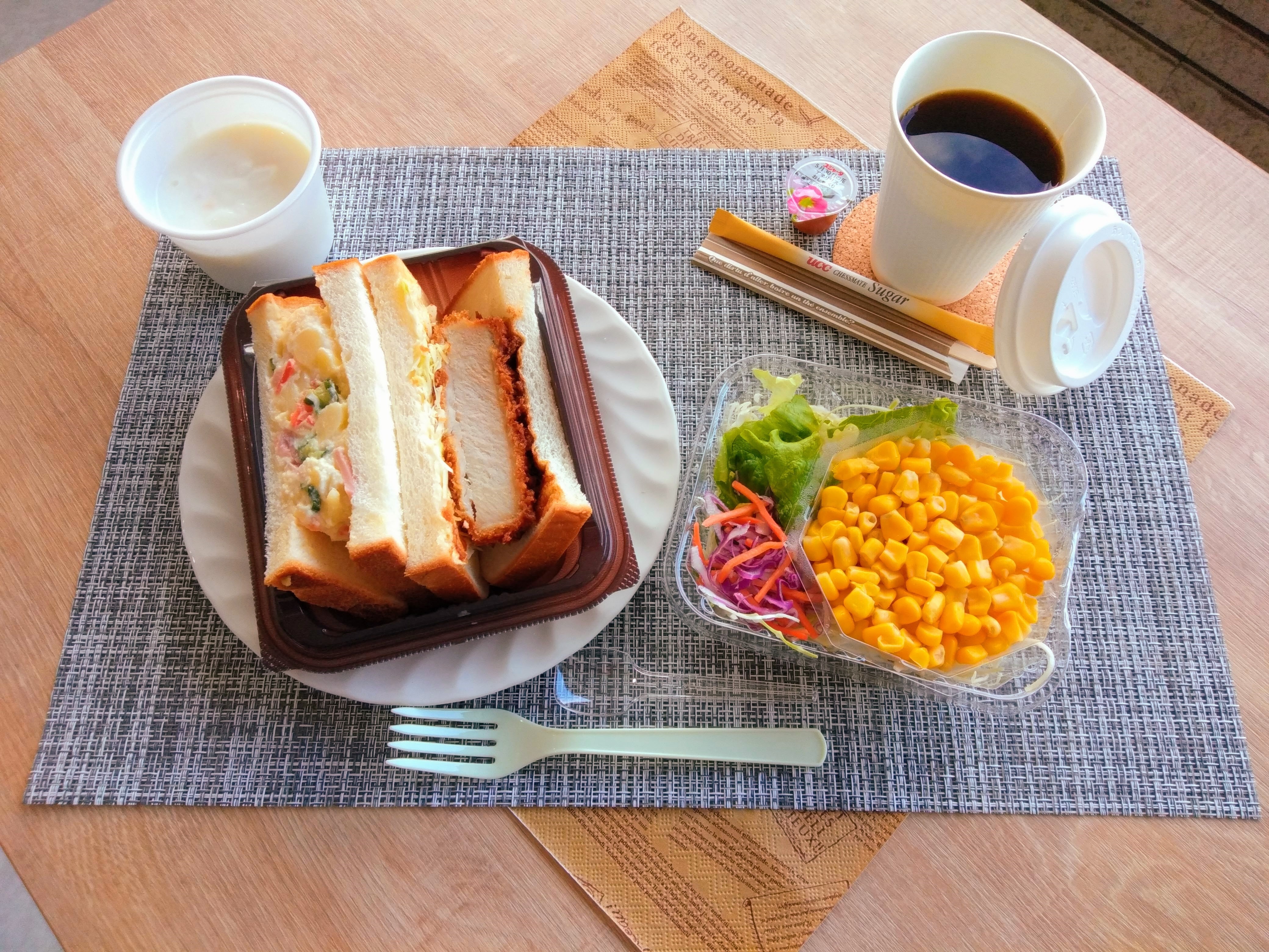 朝食サンドウィッチセット（一例）